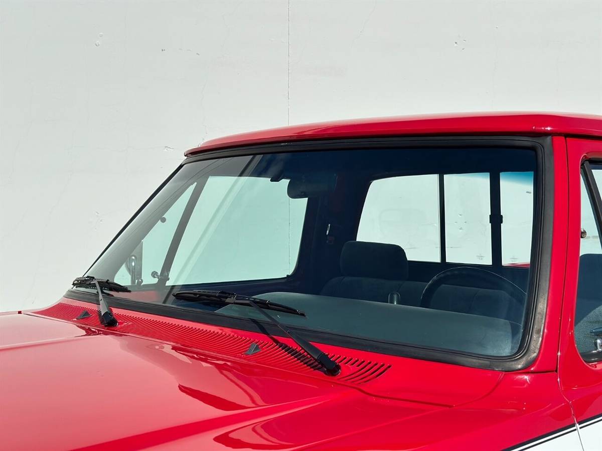 Dodge-other-pickups-w250-regular-cab-long-bed-5.9l-1991-red-19