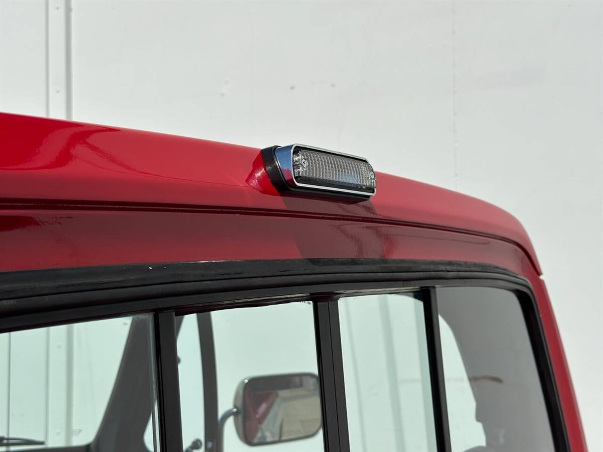 Dodge-other-pickups-w250-regular-cab-long-bed-5.9l-1991-red-7