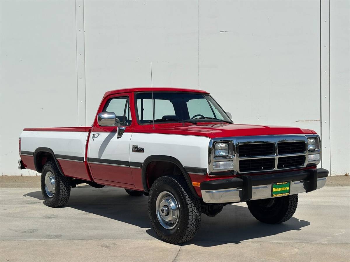 Dodge-other-pickups-w250-regular-cab-long-bed-5.9l-1991-red-88