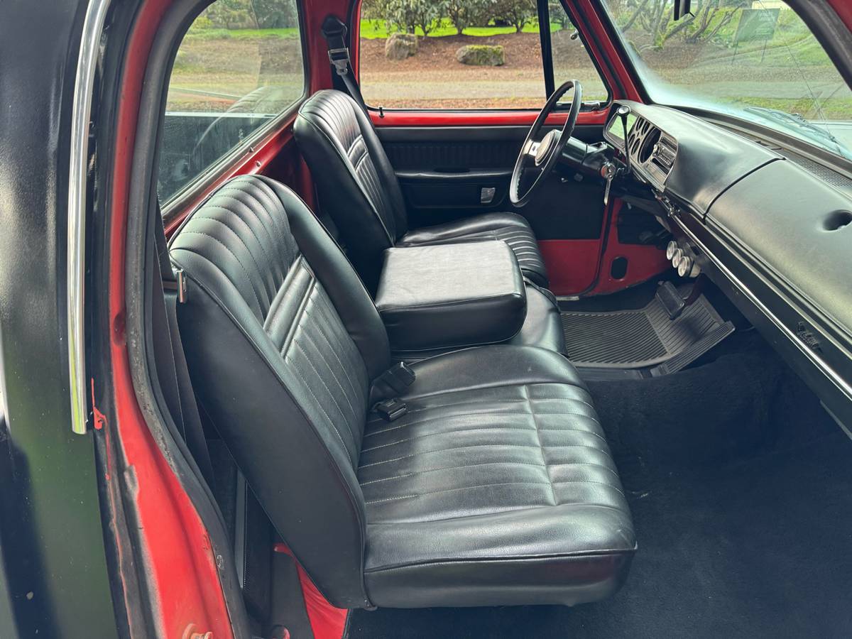 Dodge-pickup-1977-black-35