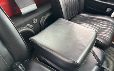 Dodge-pickup-1977-black-38