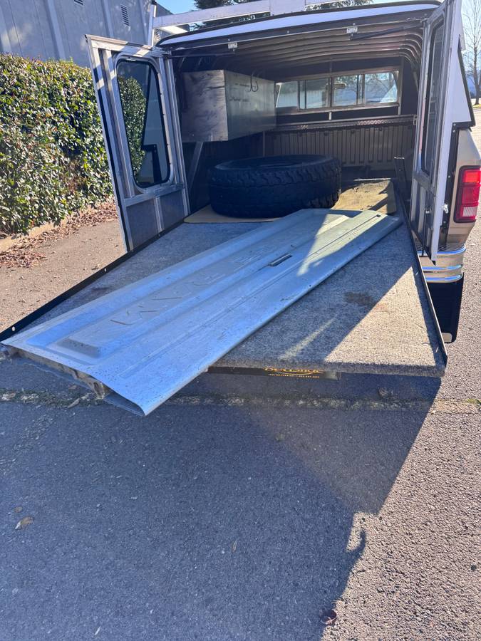 Dodge-power-ram-w250-4x4-cummins-diesel-1991-brown-8