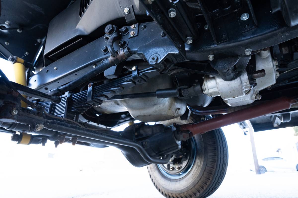 Dodge-power-wagon-1948-blue-15