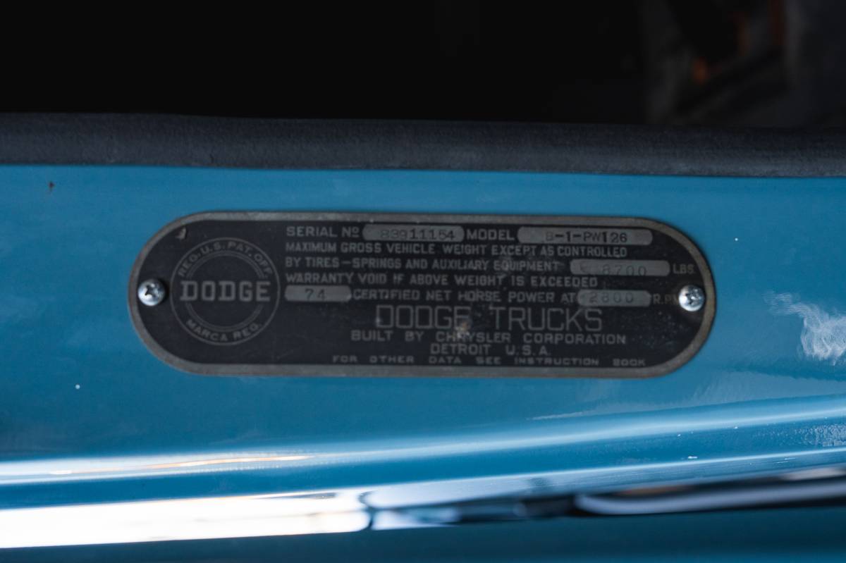 Dodge-power-wagon-1948-blue-23