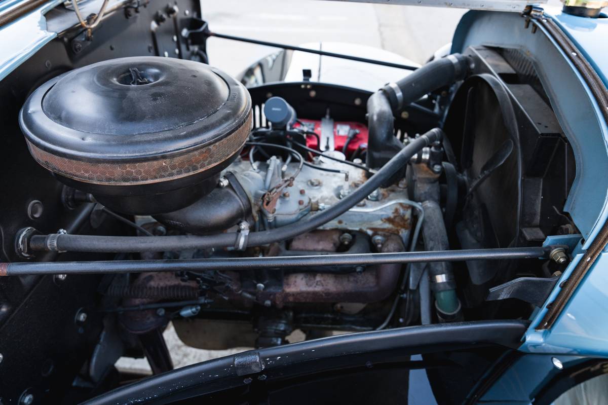 Dodge-power-wagon-1948-blue-5