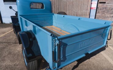 Dodge-power-wagon-1948-blue-8