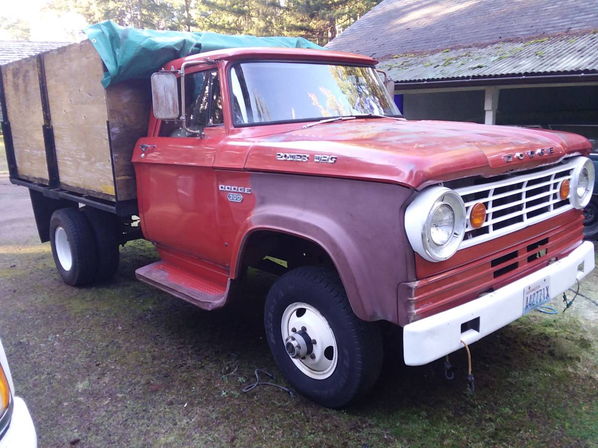 Dodge-power-wagon-1967-2