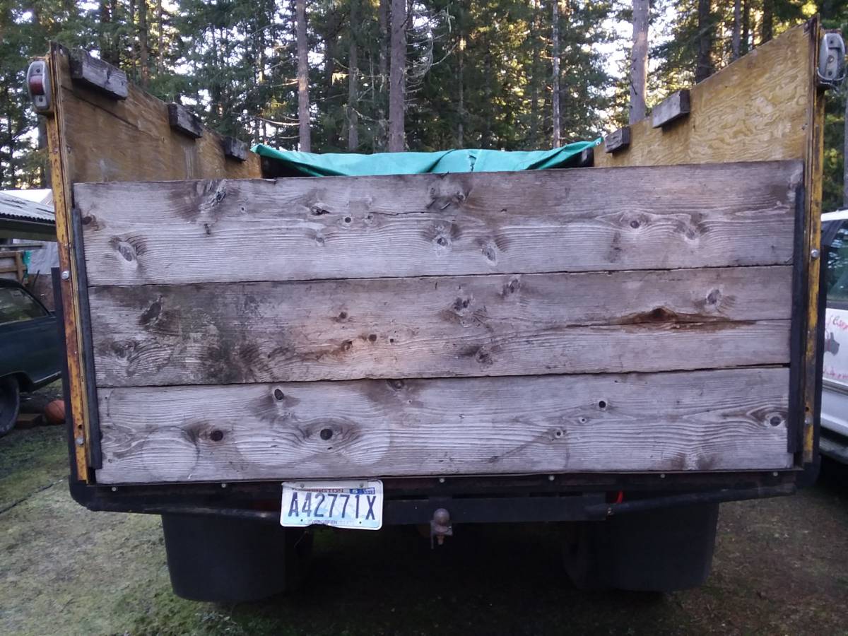 Dodge-power-wagon-1967-3