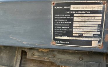 Dodge-power-wagon-1976-15