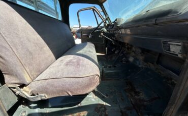 Dodge-power-wagon-1976-16