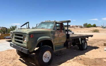 Dodge-power-wagon-1976-8