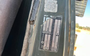 Dodge-power-wagon-1976-9