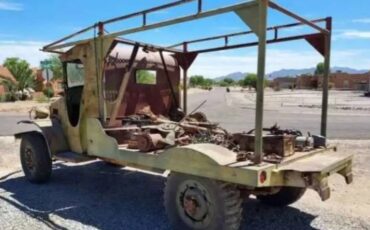 Dodge-powerwagon-1942-green-18