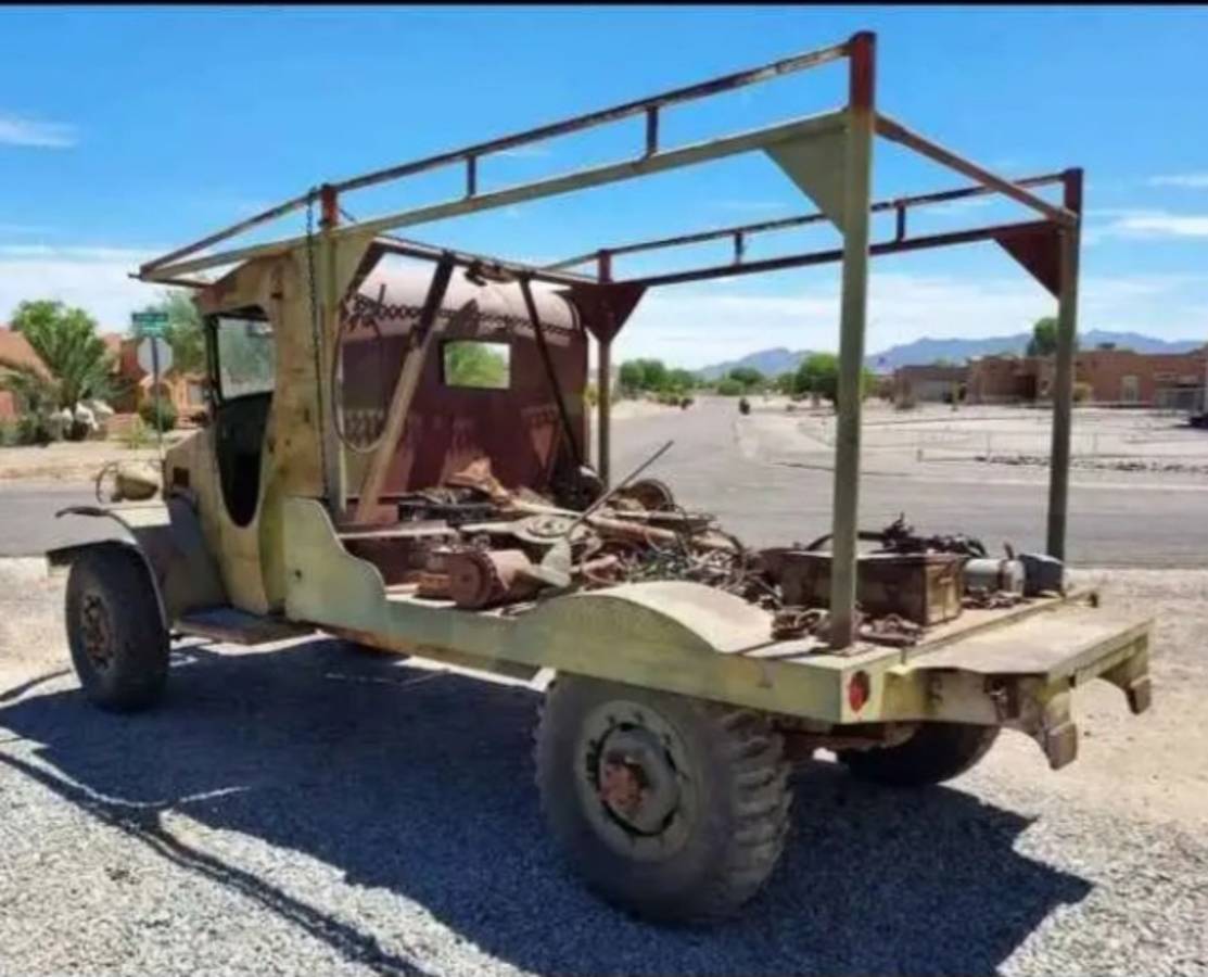 Dodge-powerwagon-1942-green-18