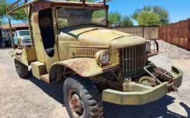 Dodge-powerwagon-1942-green-19