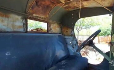 Dodge-powerwagon-1942-green-8