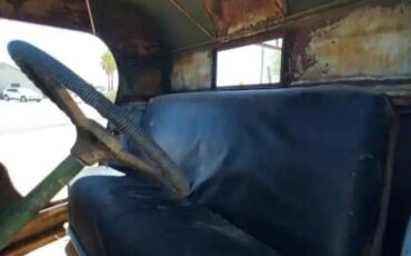 Dodge-powerwagon-1942-green-9