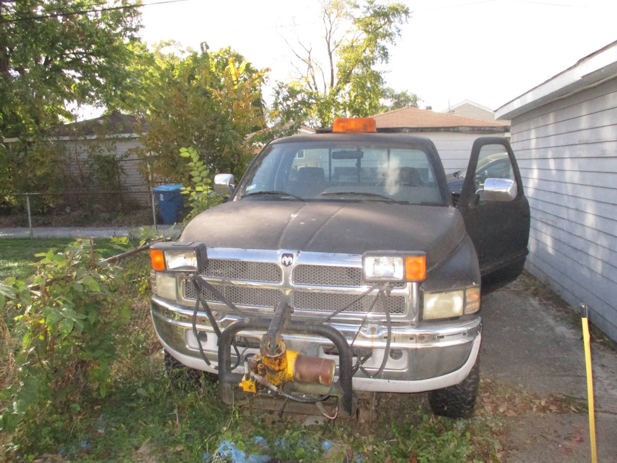 Dodge-ram-1500-1994-black-2