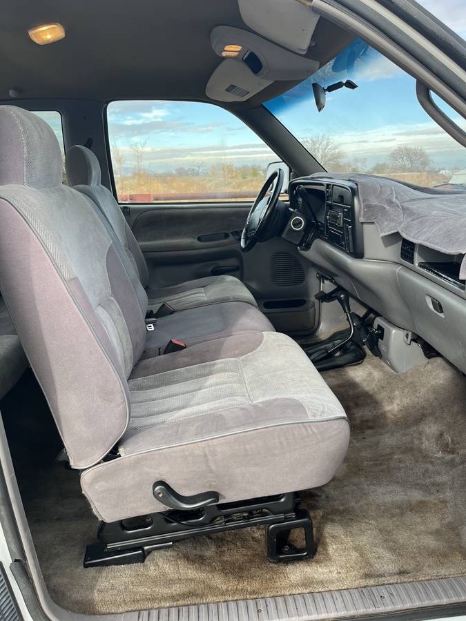 Dodge-ram-1500-slt-4x4-1996-white-4