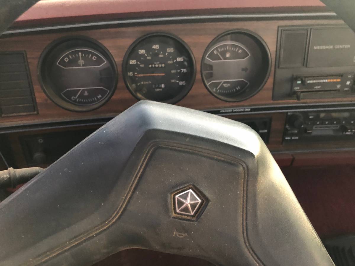 Dodge-ram-1988-5