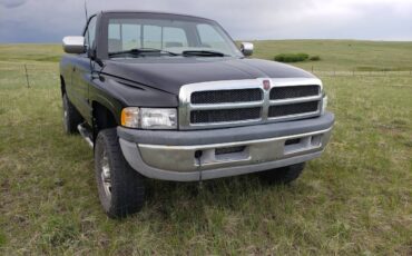 Dodge-ram-2500-4x4-12-valve-cummins-diesel-1995-blue-11