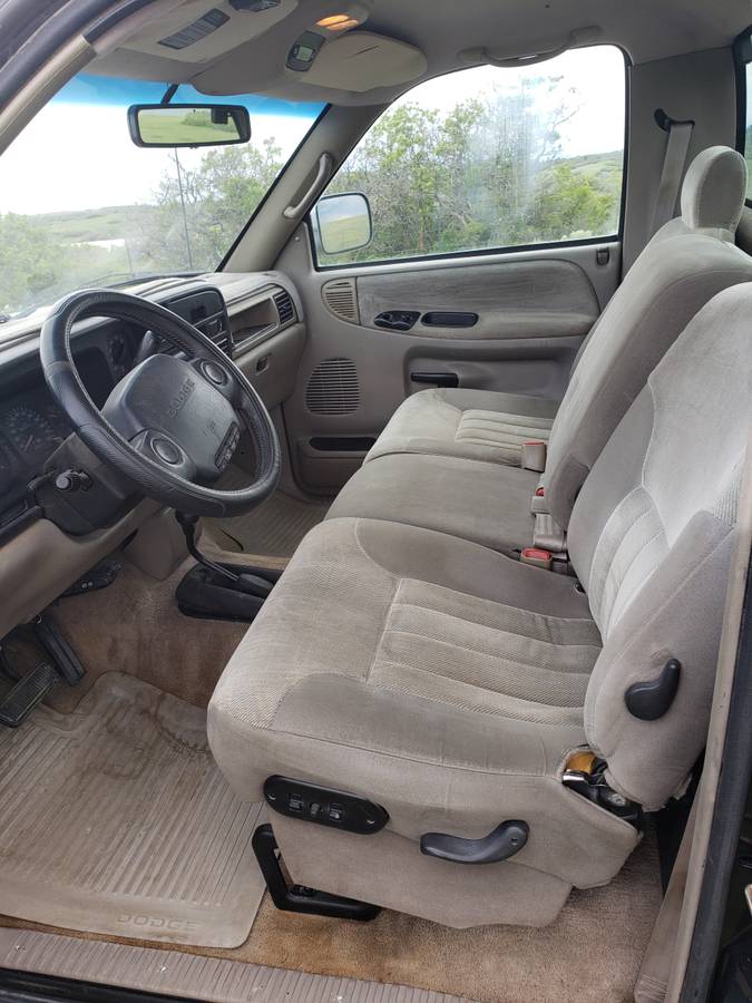 Dodge-ram-2500-4x4-12-valve-cummins-diesel-1995-blue-13