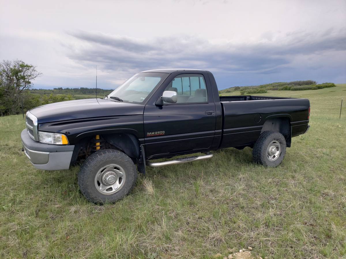 Dodge-ram-2500-4x4-12-valve-cummins-diesel-1995-blue-4