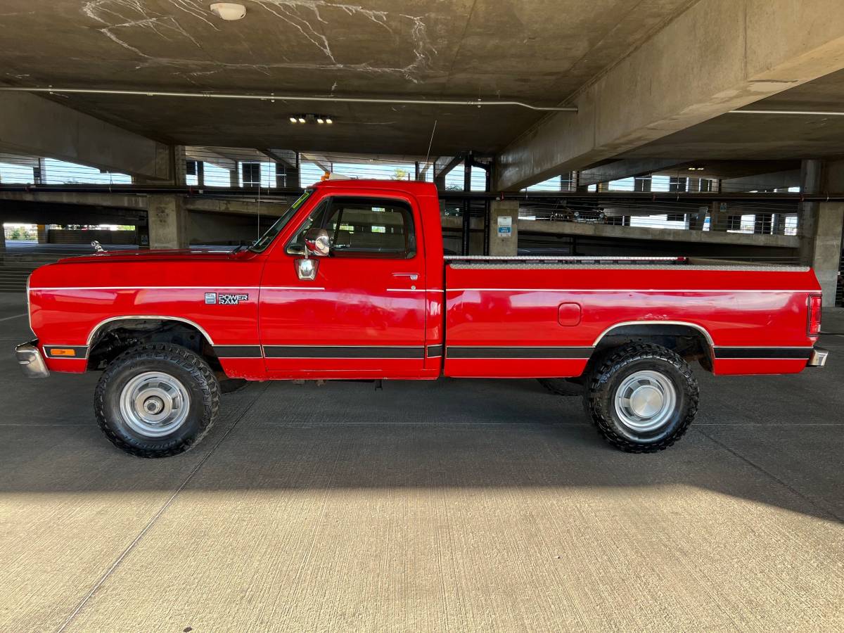 Dodge-ram-2500-diesel-1990-red-1