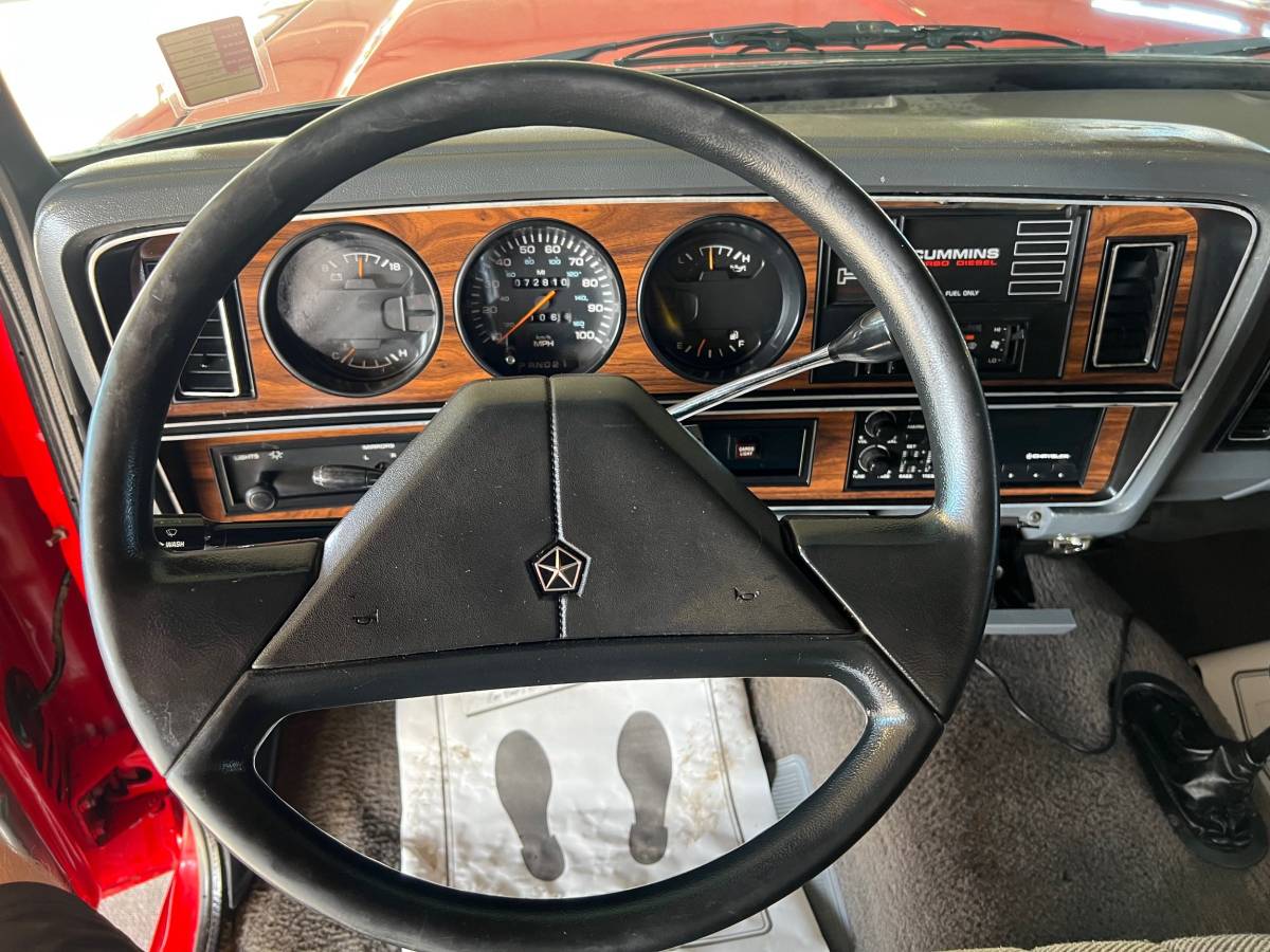 Dodge-ram-2500-diesel-1990-red-10