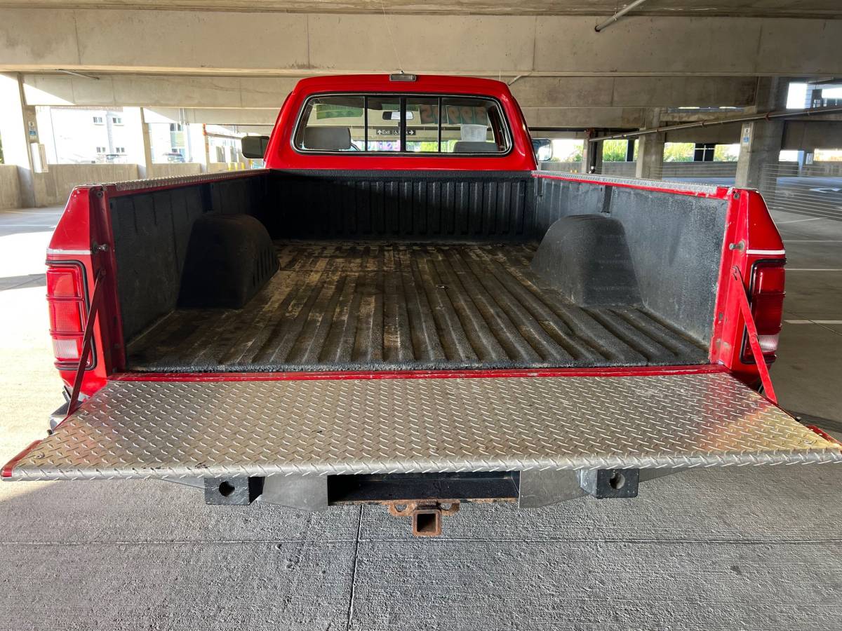 Dodge-ram-2500-diesel-1990-red-4