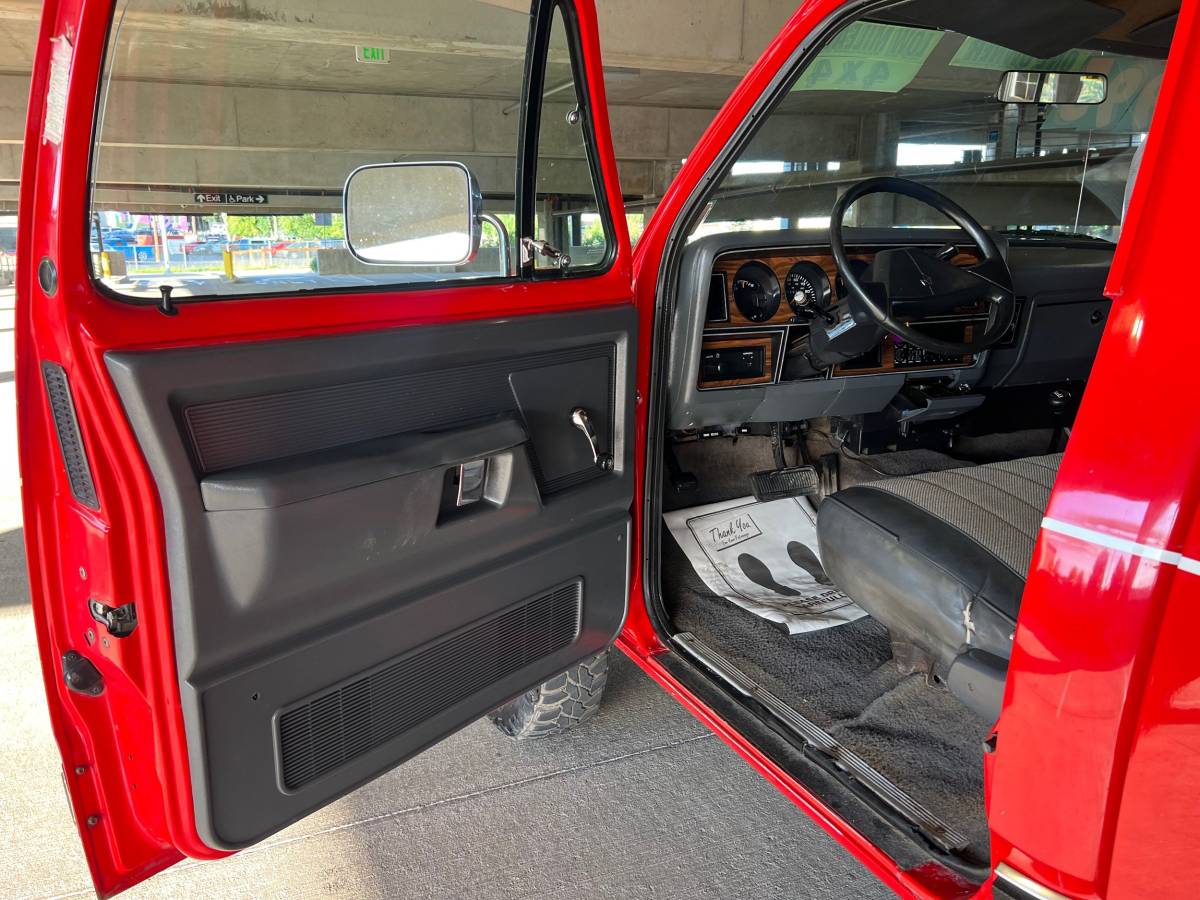 Dodge-ram-2500-diesel-1990-red-6
