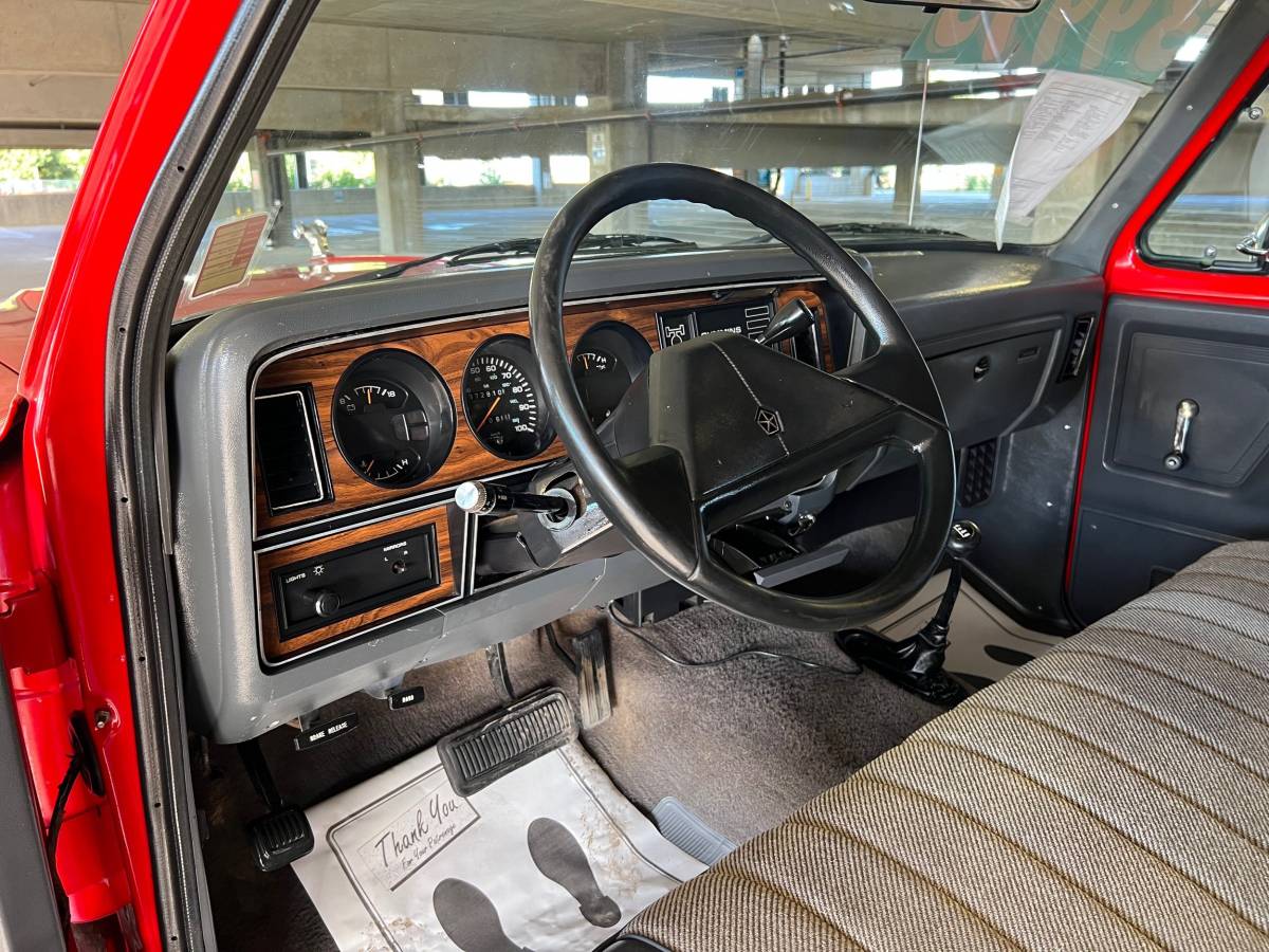 Dodge-ram-2500-diesel-1990-red-8