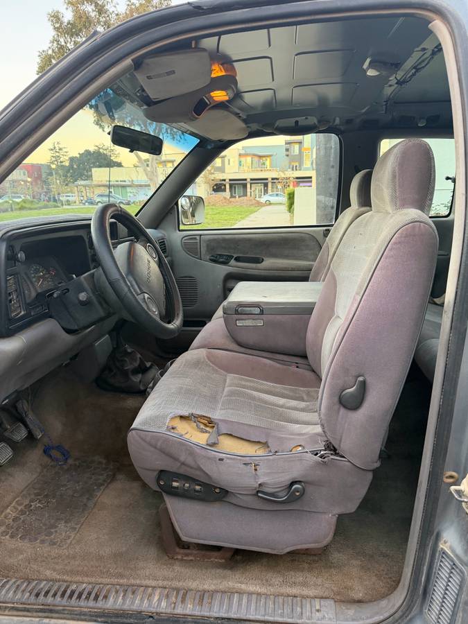 Dodge-ram-2500-diesel-1995-grey-10