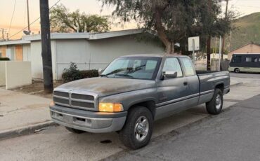 Dodge-ram-2500-diesel-1995-grey
