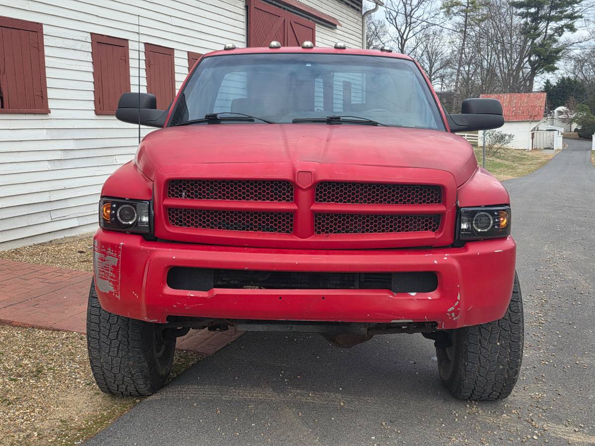 Dodge-ram-2500-diesel-1996-red-1
