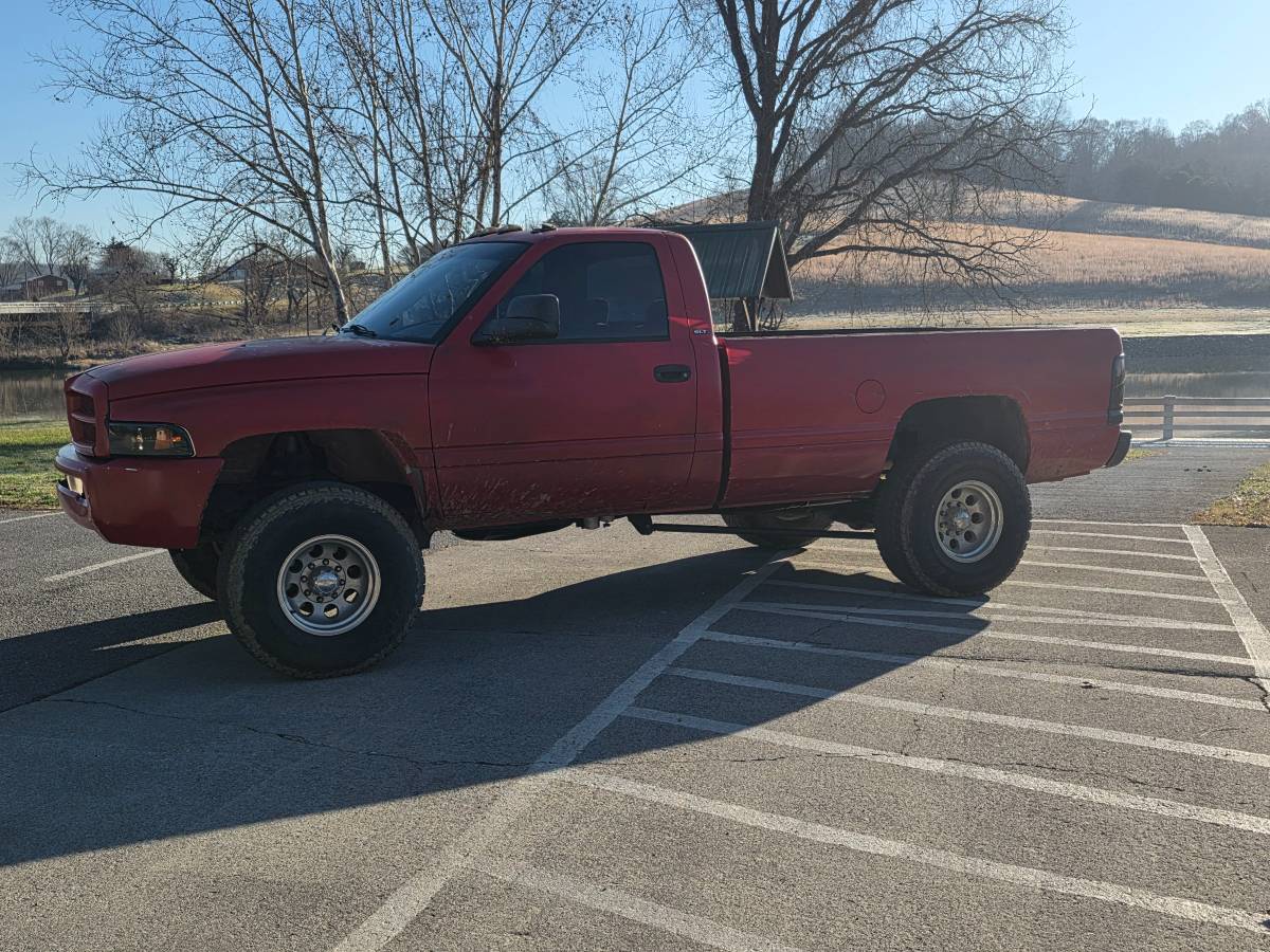 Dodge-ram-2500-diesel-1996-red-3