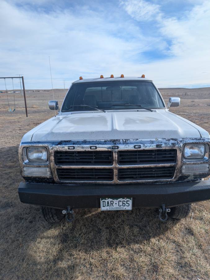 Dodge-ram-3500-diesel-1992-white-3