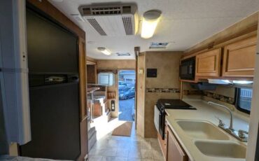 Dodge-ram-3500-diesel-1996-white-17