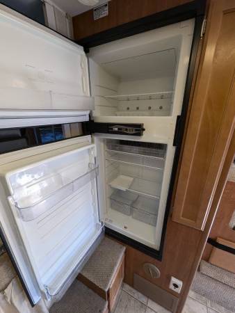 Dodge-ram-3500-diesel-1996-white-18