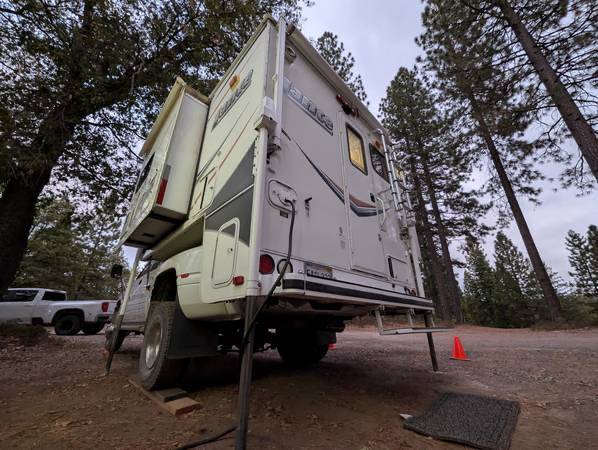 Dodge-ram-3500-diesel-1996-white-22