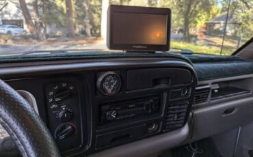 Dodge-ram-3500-diesel-1996-white-4