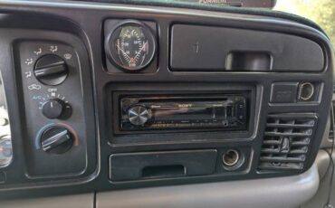 Dodge-ram-3500-diesel-1996-white-8