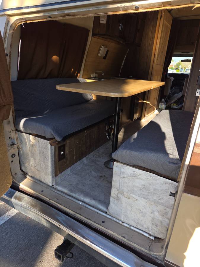 Dodge-ram-b250-1983-brown-3