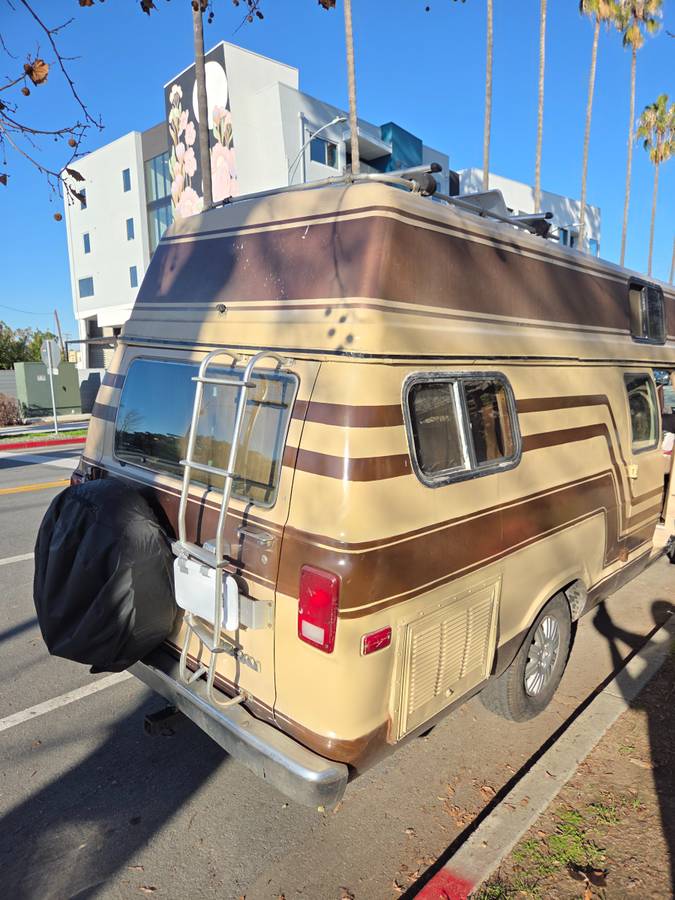 Dodge-ram-b250-1983-brown-8