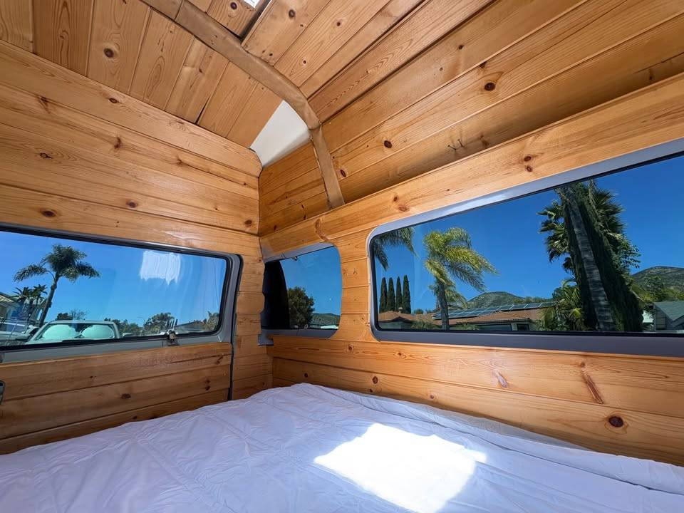 Dodge-ram-b350-1985-1