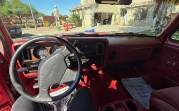 Dodge-ram-charger-1992-4