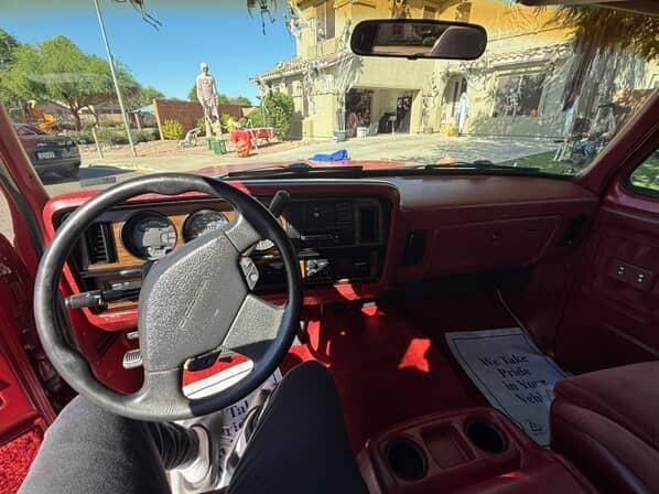 Dodge-ram-charger-1992-4