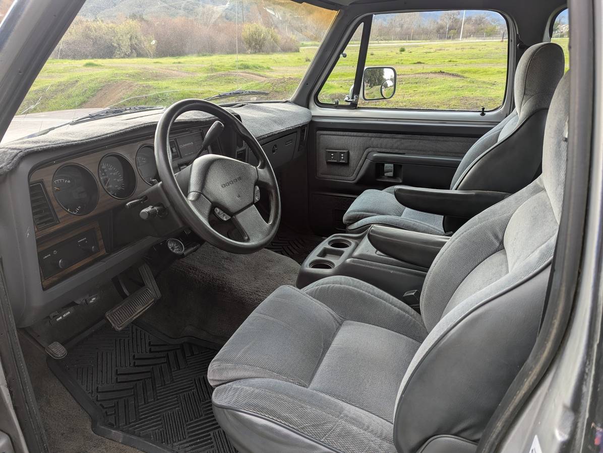Dodge-ram-d250-diesel-1993-1