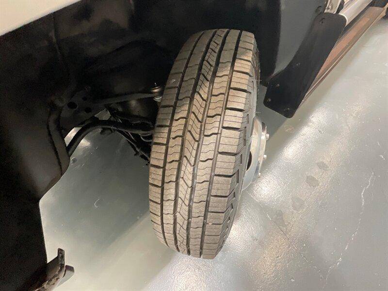 Dodge-ram-diesel-1994-silver-12