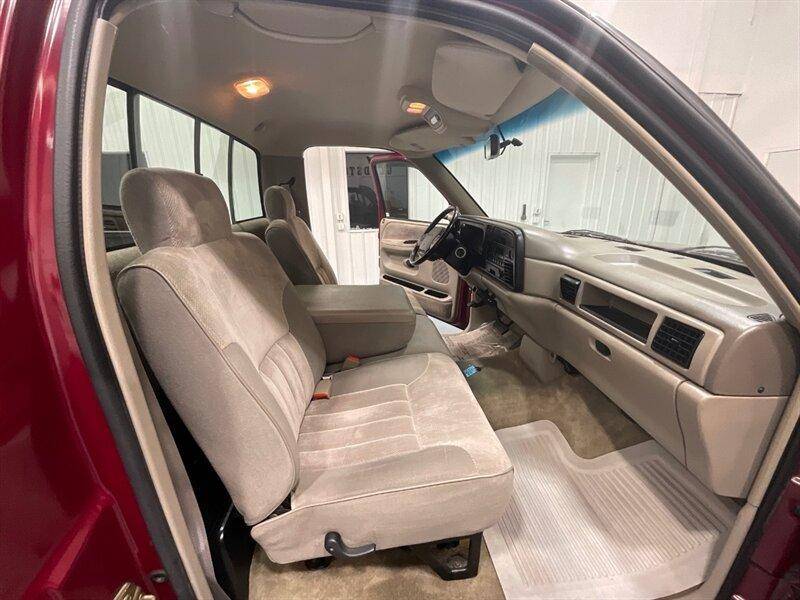 Dodge-ram-diesel-1994-silver-4